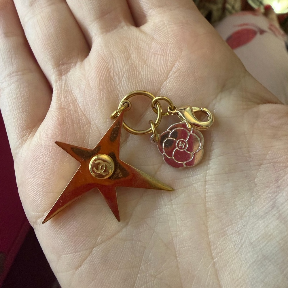 CHANEL Gold Star and Camellia Charm Keyring